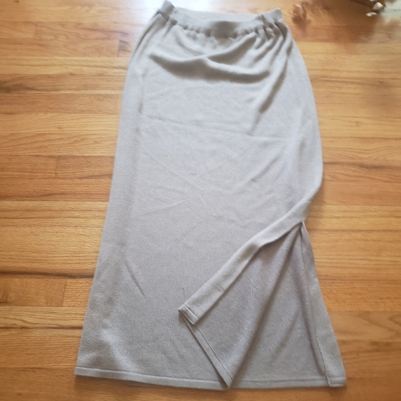 Phillipe Marques sz 12 sweater skirt set USA Made tan embellished sweater - Picture 5 of 12